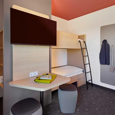 Hotel B&B Hotel Horsens 3*
