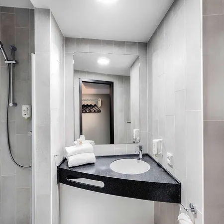 Hotel B&B Hotel Horsens 3*